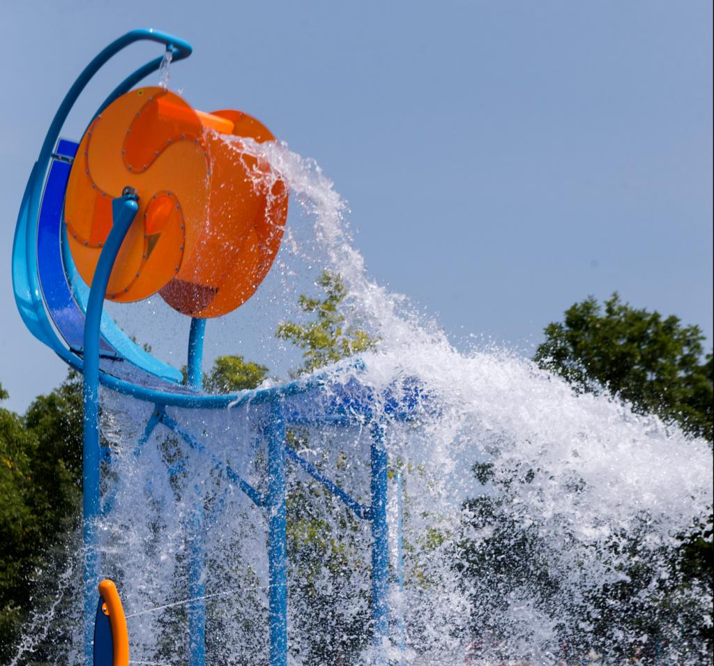 Vortex Aquatic Structure - Parc Valois Project