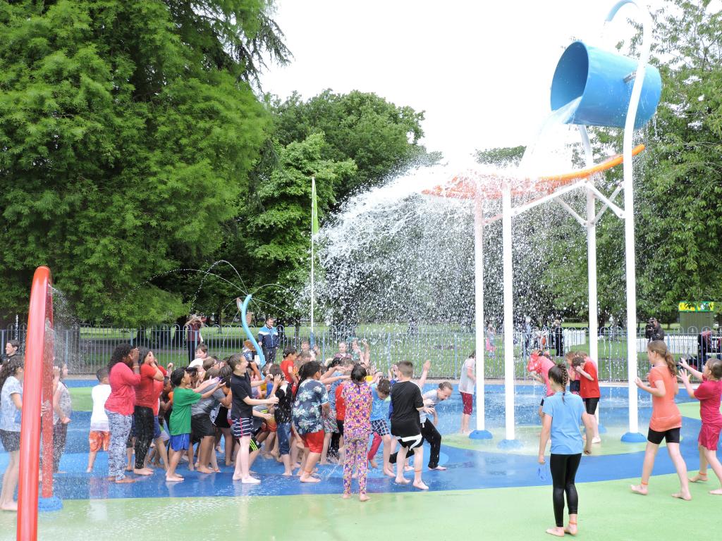 Vortex Aquatic Structure - Victoria Park Project