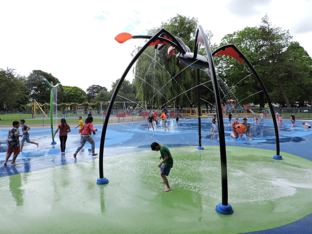 Vortex Aquatic Structure - Victoria Park Project