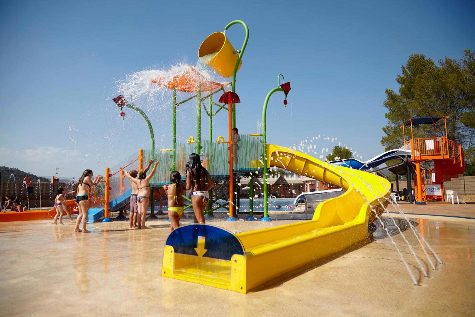 Aire de jeux aquatiques - Splashpad - Piscines publiques