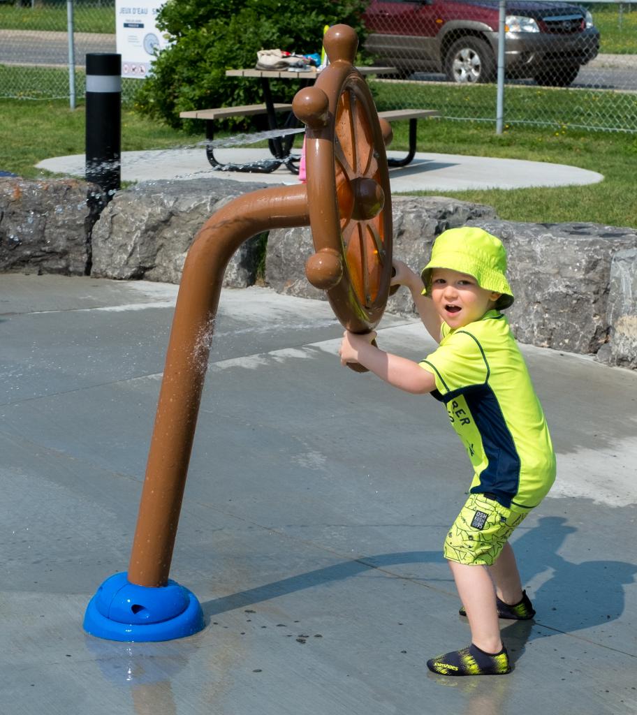 Vortex Aquatic Structure - Parc Valois Project
