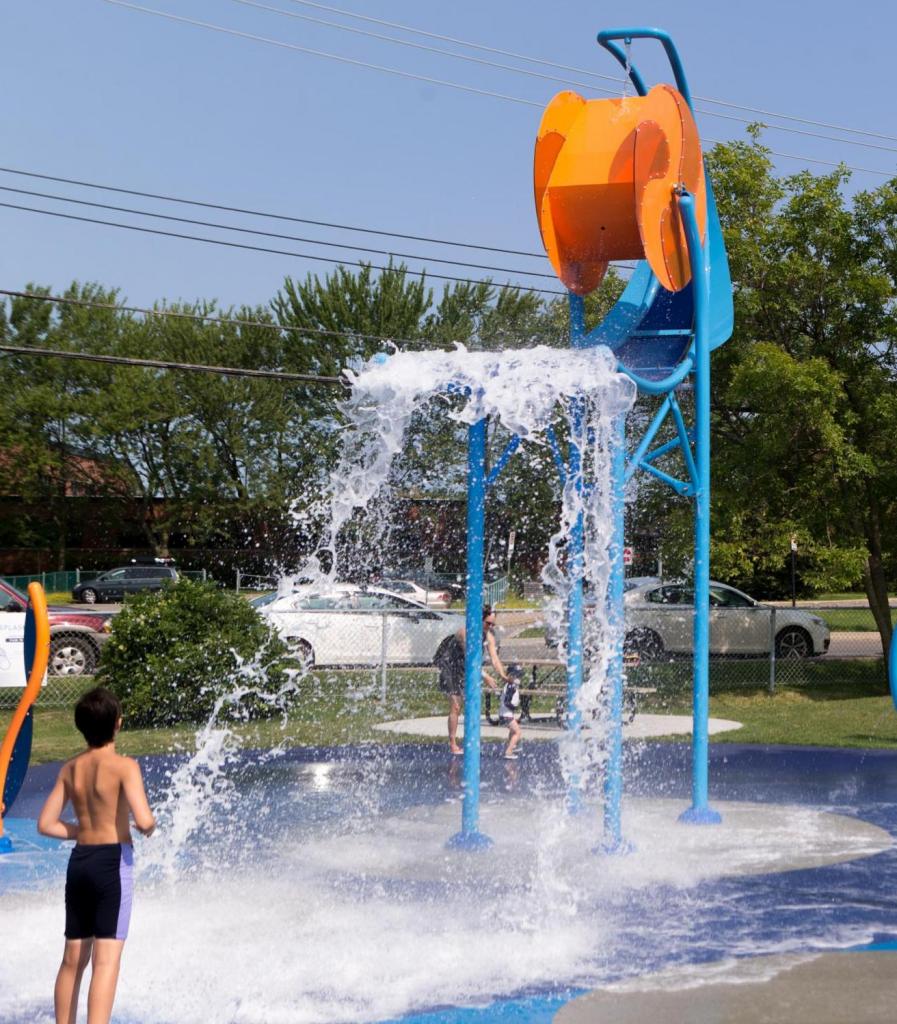 Vortex Aquatic Structure - Parc Valois Project