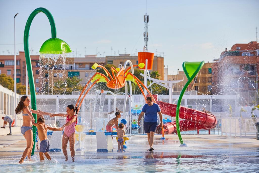 Vortex Aquatic Structure - Piscina Municipal de Verano Project